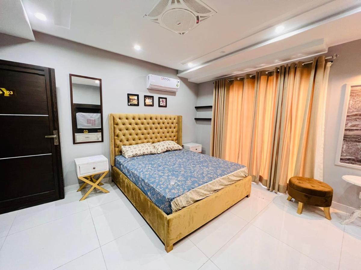 Eiffel Luxury Apartments Lahore Buitenkant foto